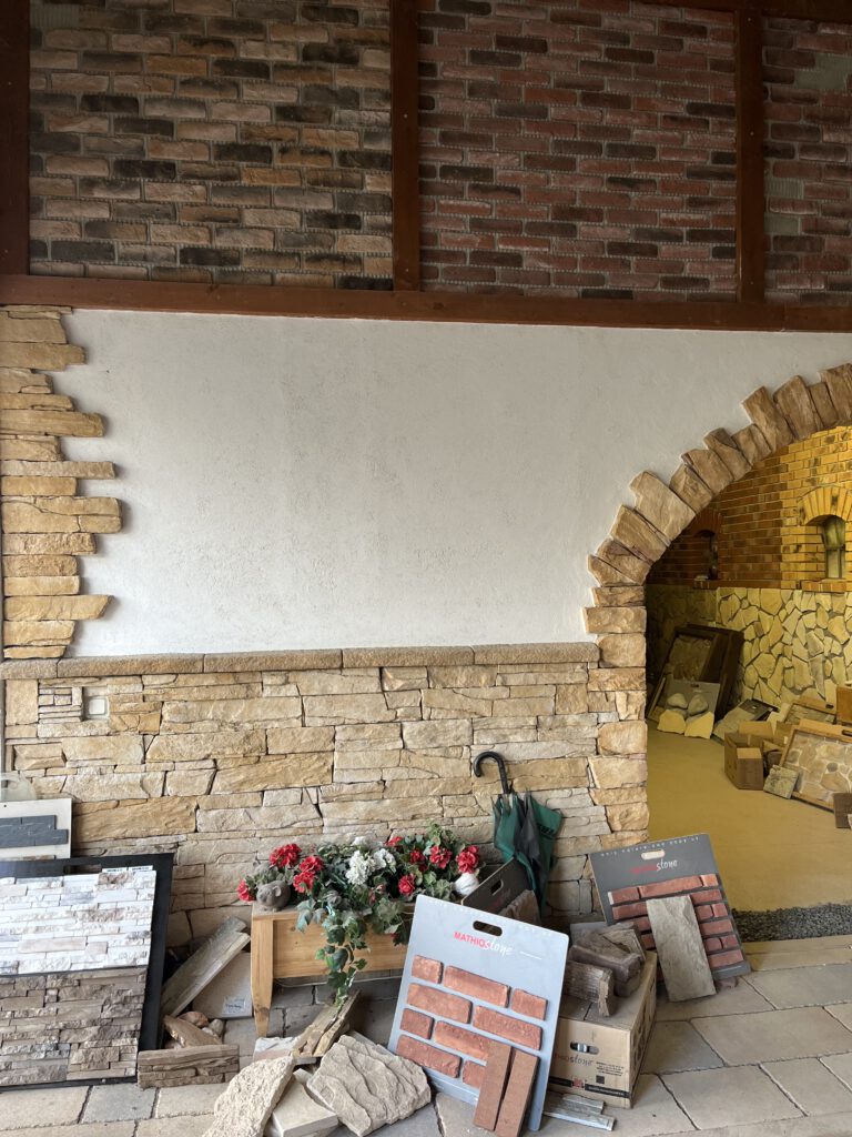 Töttler Steindesign-Innenansicht Verkaufsraum